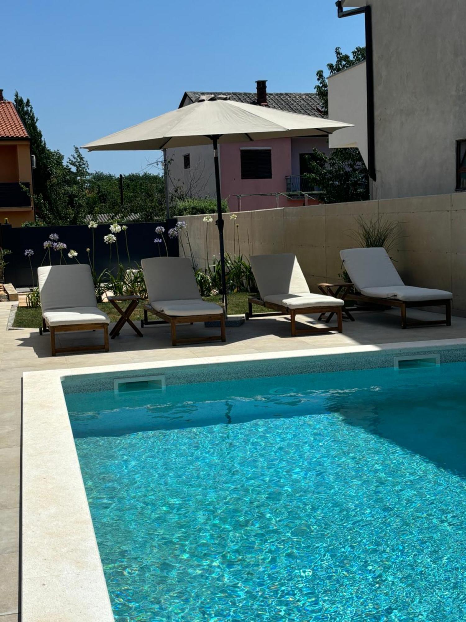 פאז'אנה Villa Kamelija מראה חיצוני תמונה