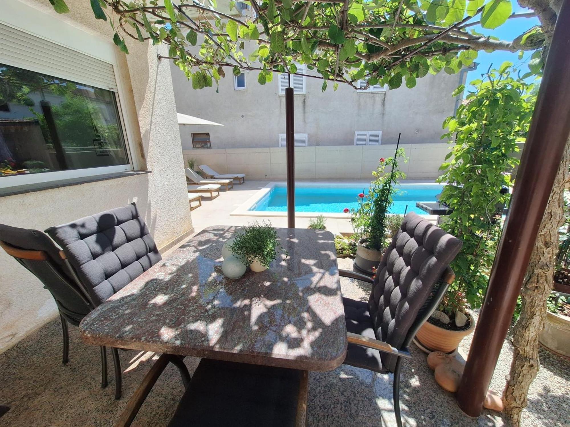 פאז'אנה Villa Kamelija מראה חיצוני תמונה